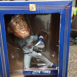 Justin Turner Dodger Stadium Give Away 6/15/2021