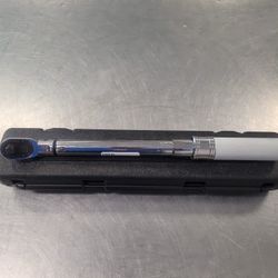 SNAP-ON 1/4" TORQUE WRENCH 8"