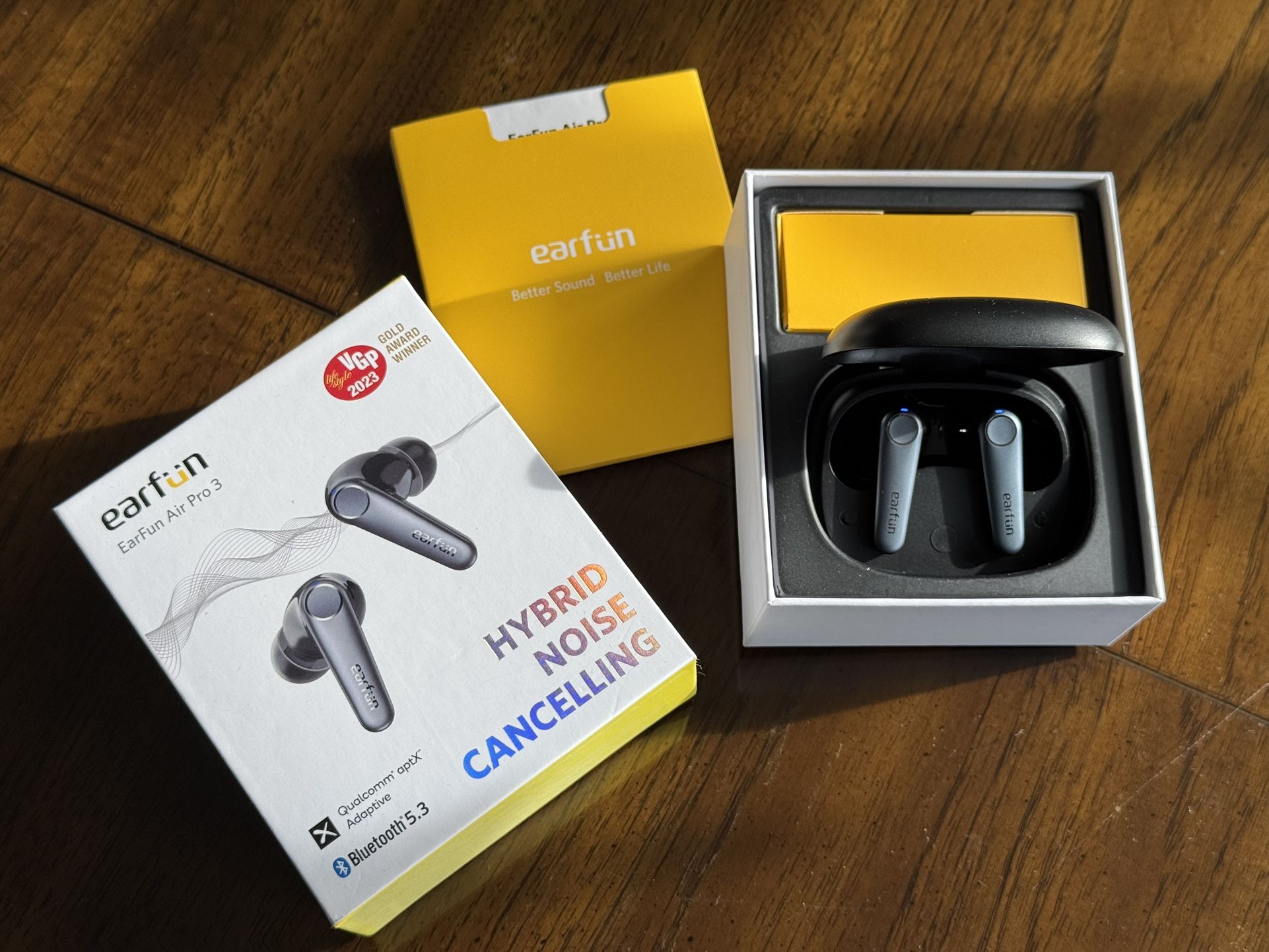 EarFun Air Pro 3 Noise Cancelling Headphones / Pods 