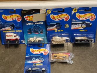 Cleaning out my storage and Lots of Hot Wheels for sale