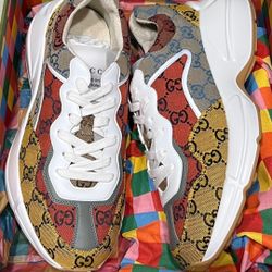 Gucci Shoes 