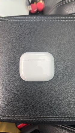AirPods (3rd Generation)