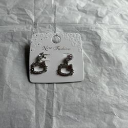 Silver Hello Kitty earrings #kawaii