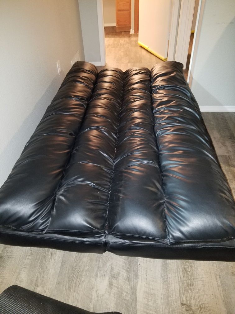 Black futon leather like no rips no stains for Sale in Las Vegas, NV OfferUp