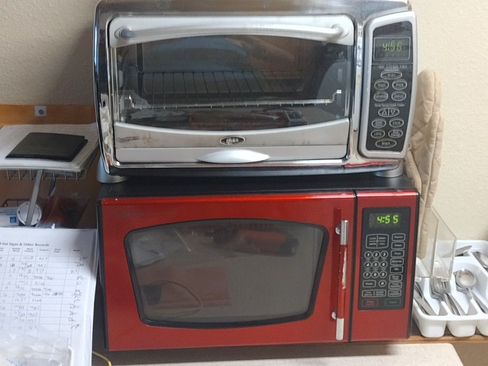 Oster Silver Mini Oven