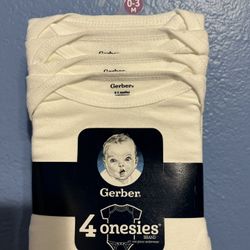 4 Pack Gerber Onesies- Size 0-3 Months Unisex
