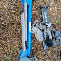 Kobalt Plus Stand