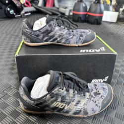 Cross Trainers - Inov-8  Bare-XF™ 210 V2 - size US-9