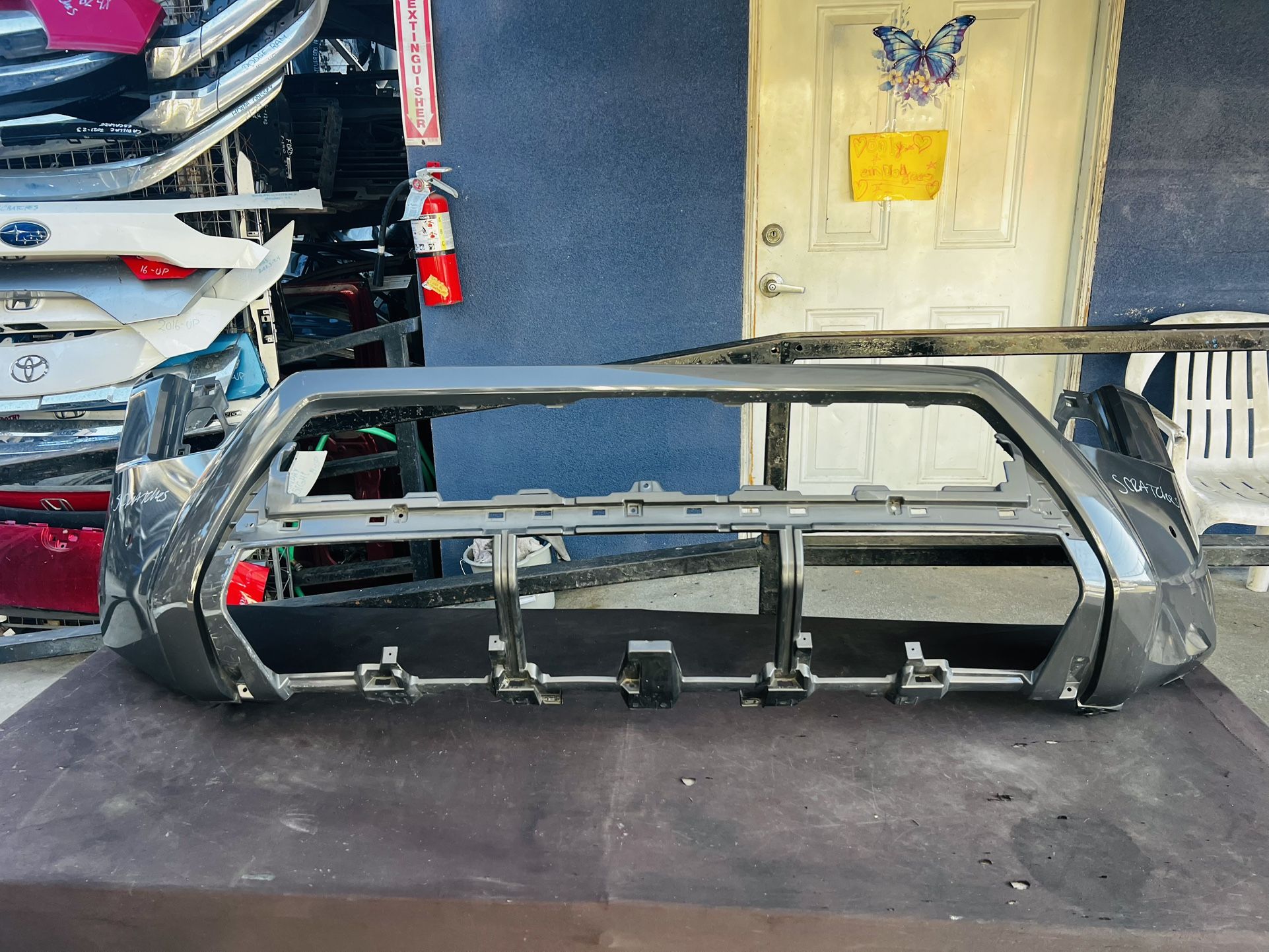 Toyota Tacoma 2024-2025 Front Bumper Oem