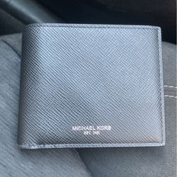 Micheal Kors Wallet Brand New Never Used