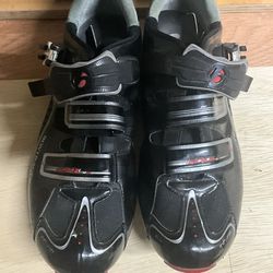 Bontrager inform RXL men’s cycling shoes  used but good shape  size 11 us