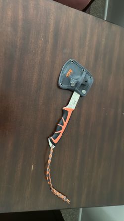 Sol Hatchet