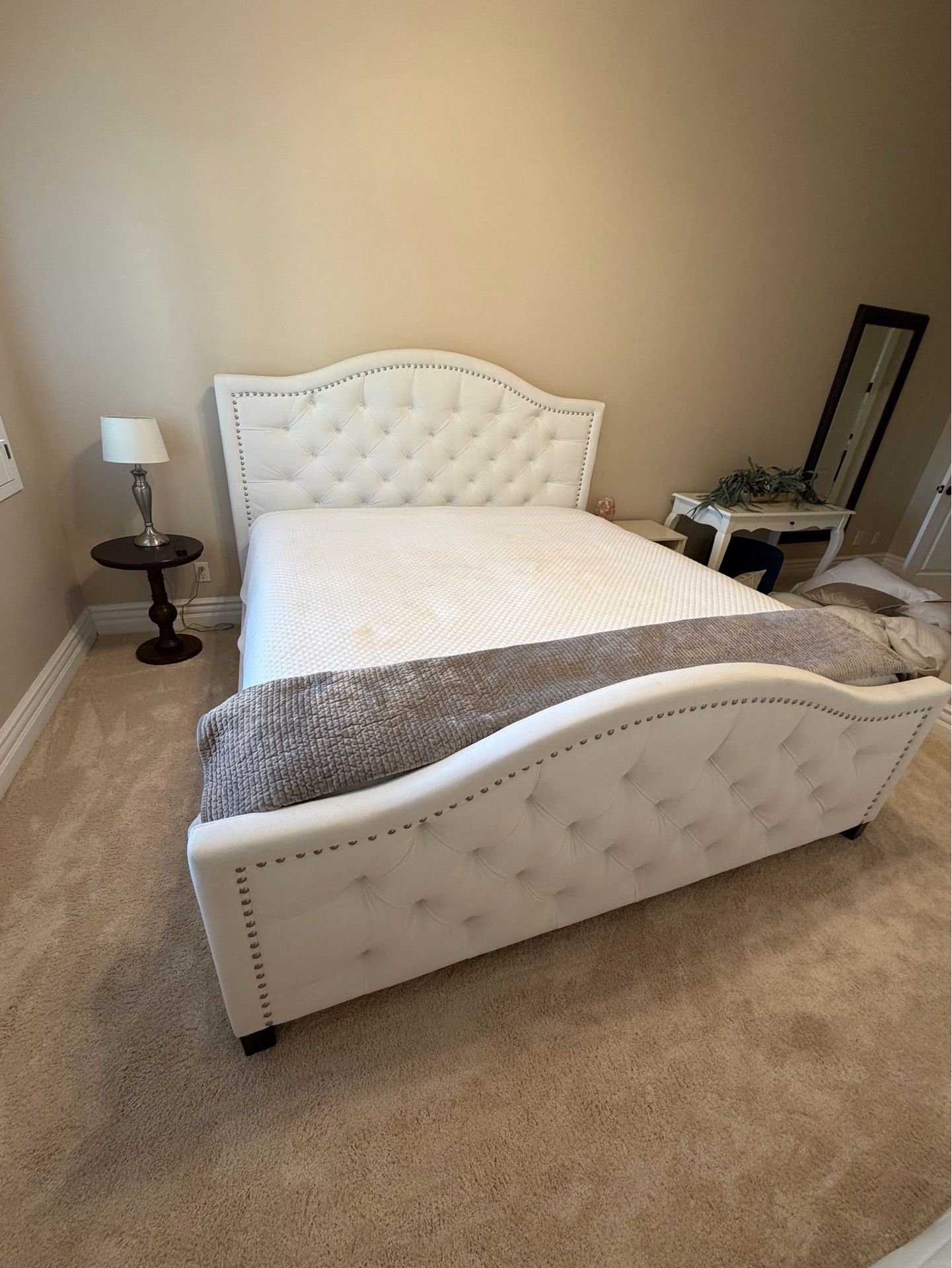 Zgallerie king size bed