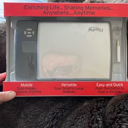 Flip Pal Mobile Scanner