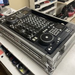Prodigy B52 Mixer/controller
