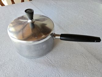 Wear-Ever plus stainless Inner-clad