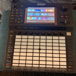 Akai Force Professional 