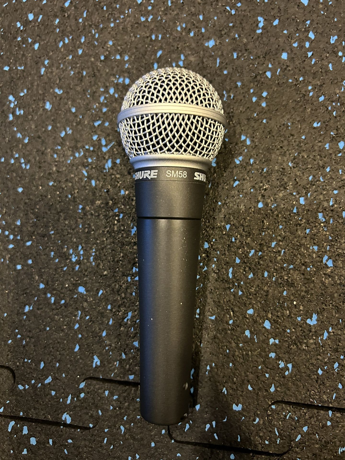 Shure SM58