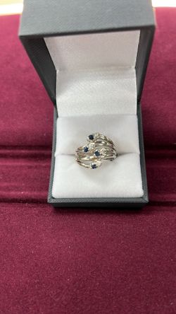 14K White Gold Sapphire Ring Size 6.5 : 6.2 grams