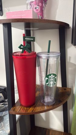 Starbucks cups