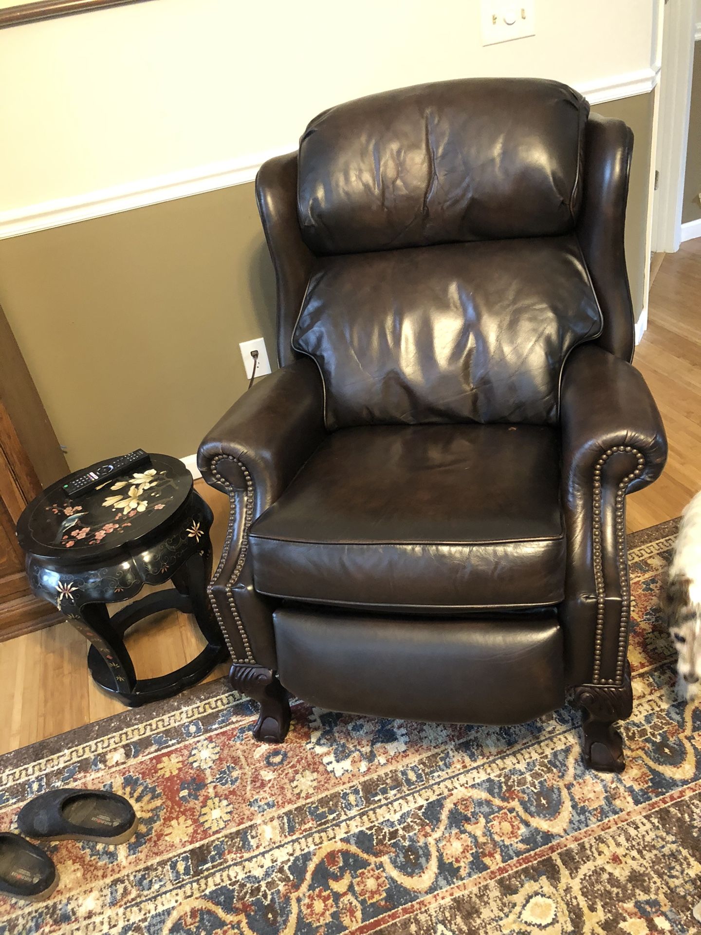 Bernhardt Manual Genuine Leather Recliner. Like New