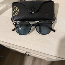 Ray Bans Brand New