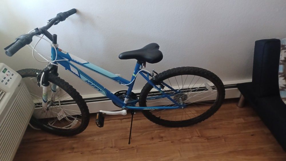 Huffy trail rated incline bike cycle