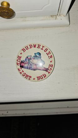 Budweiser Pin