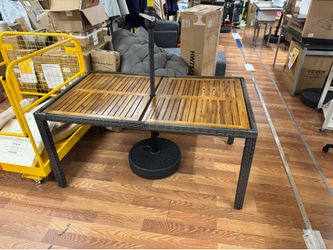 Acacia Wood Outdoor Patio Dinning Table