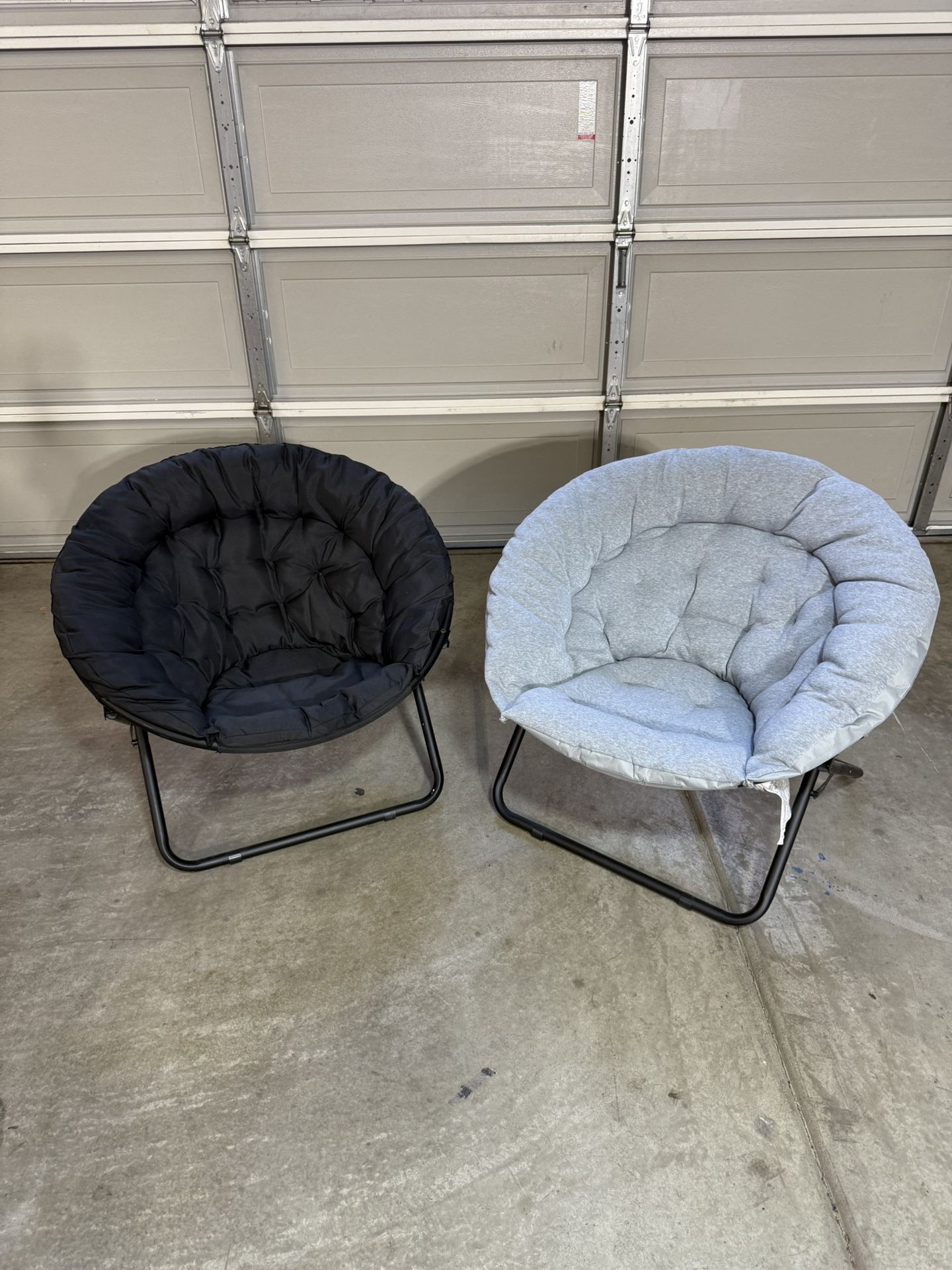 Urban Lounge Oversized Saucer Chairs BLACK And GREY