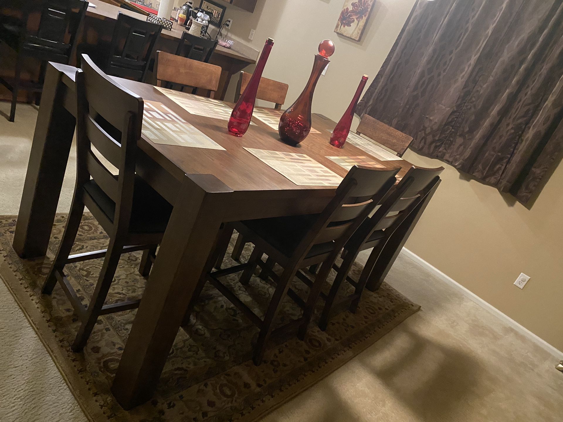 9-piece Dining Room Set plus Rug