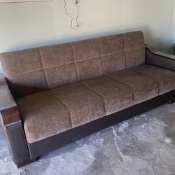 Beautiful Futón With Drawers Storage