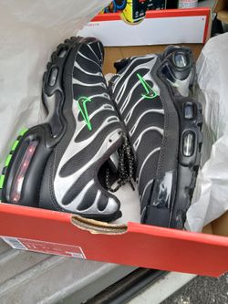 Nike air max plus f22 size 11
