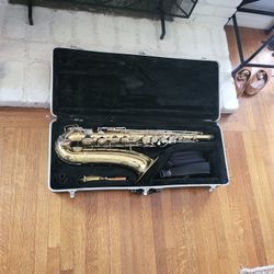 Tenor Sax - Conn
