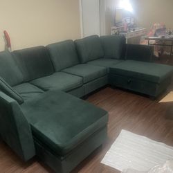 U-shaped Velvet Couch 