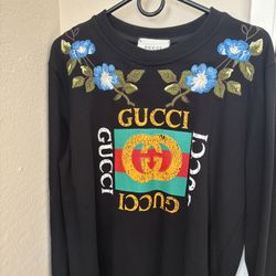 GUCCI SWEATER SIZE M/L MEN 