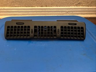 1990-93 C4 Corvette Air Condition Dash Vent Outlet Right OEM