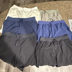 Lululemon T.H.E. Linerless Shorts 9” LARGE