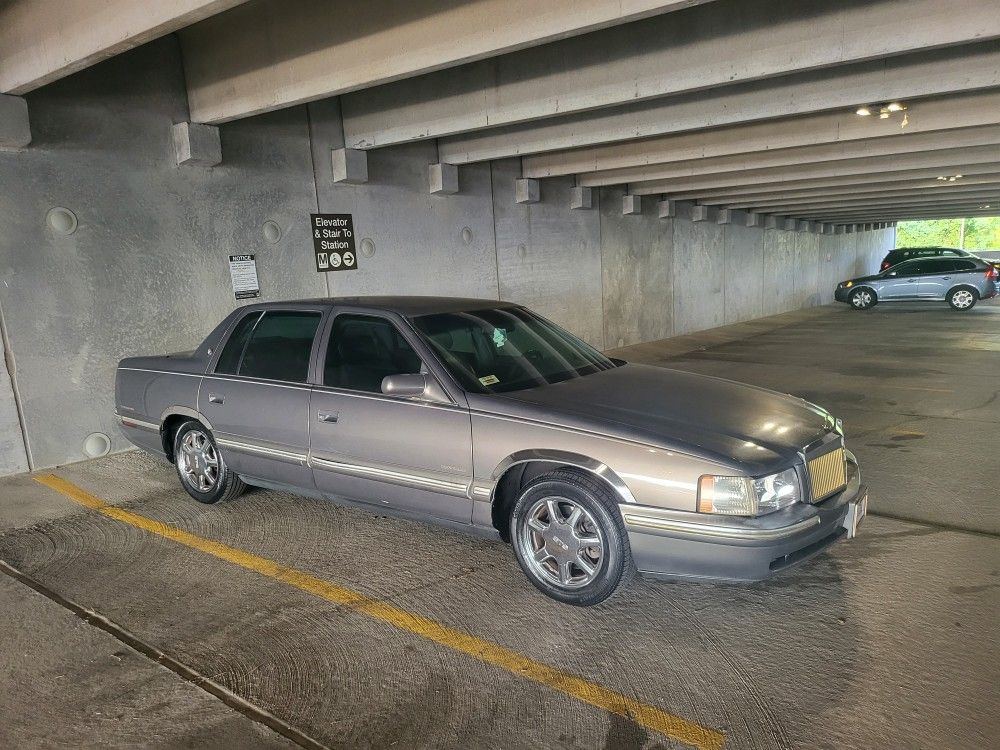 1999 Cadillac DeVille
