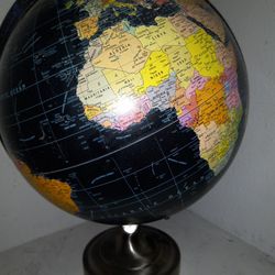 Illuminated 12 in. Desk Globe