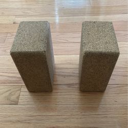 Set Of Yoga Blocks 