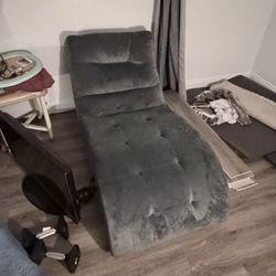 Chaise Chair 