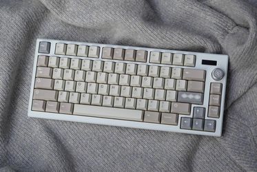 Sweater Weather NicePBT Keycaps