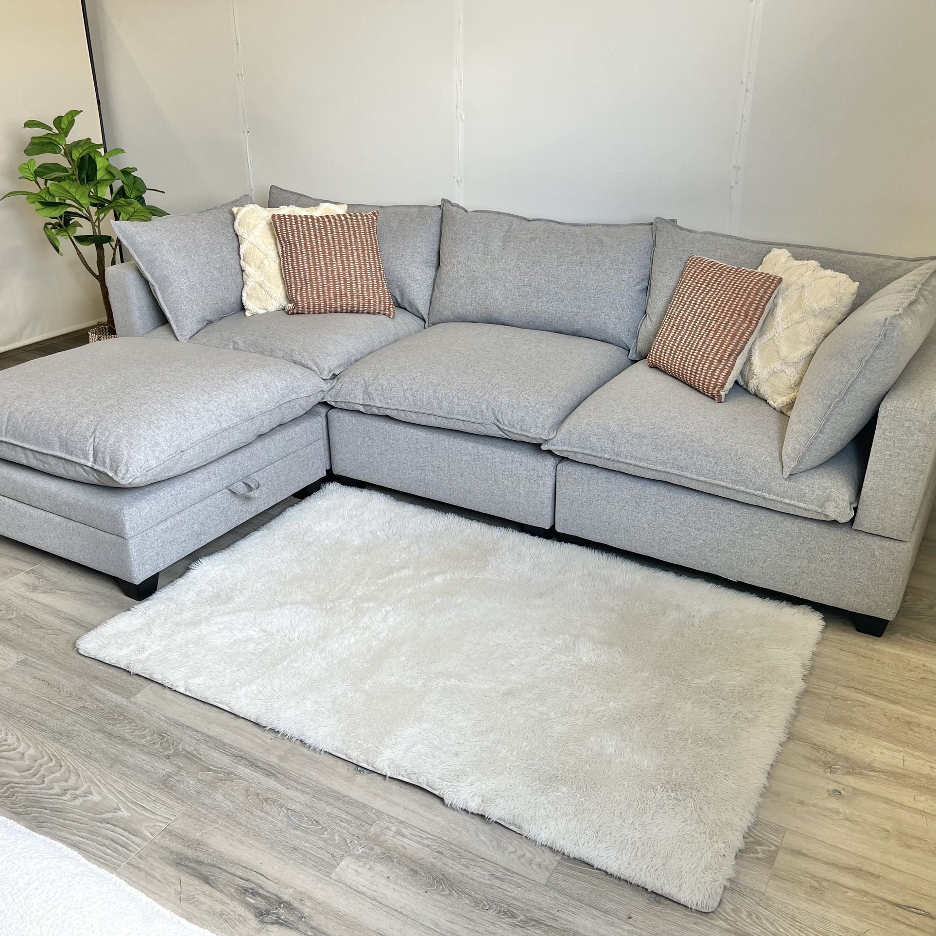BRAND NEW Kova Style Sectional Cloud Couch (Delivery Available)