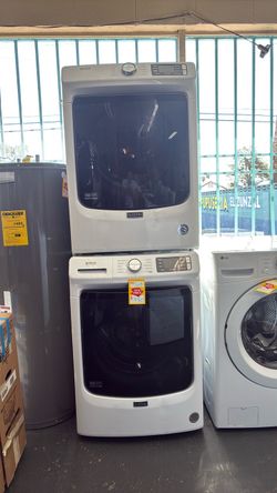 Nice Maitag washer and gas dryer set