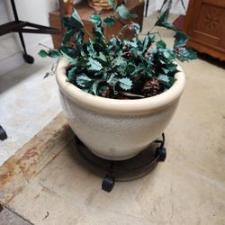 Ceramic Planter Pot