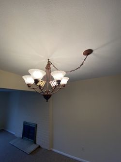 2 Lighting Fixtures