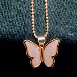 14 Kt Gold Plated 💯Pink Butterfly 🦋 Necklace.🎁🎁🎁