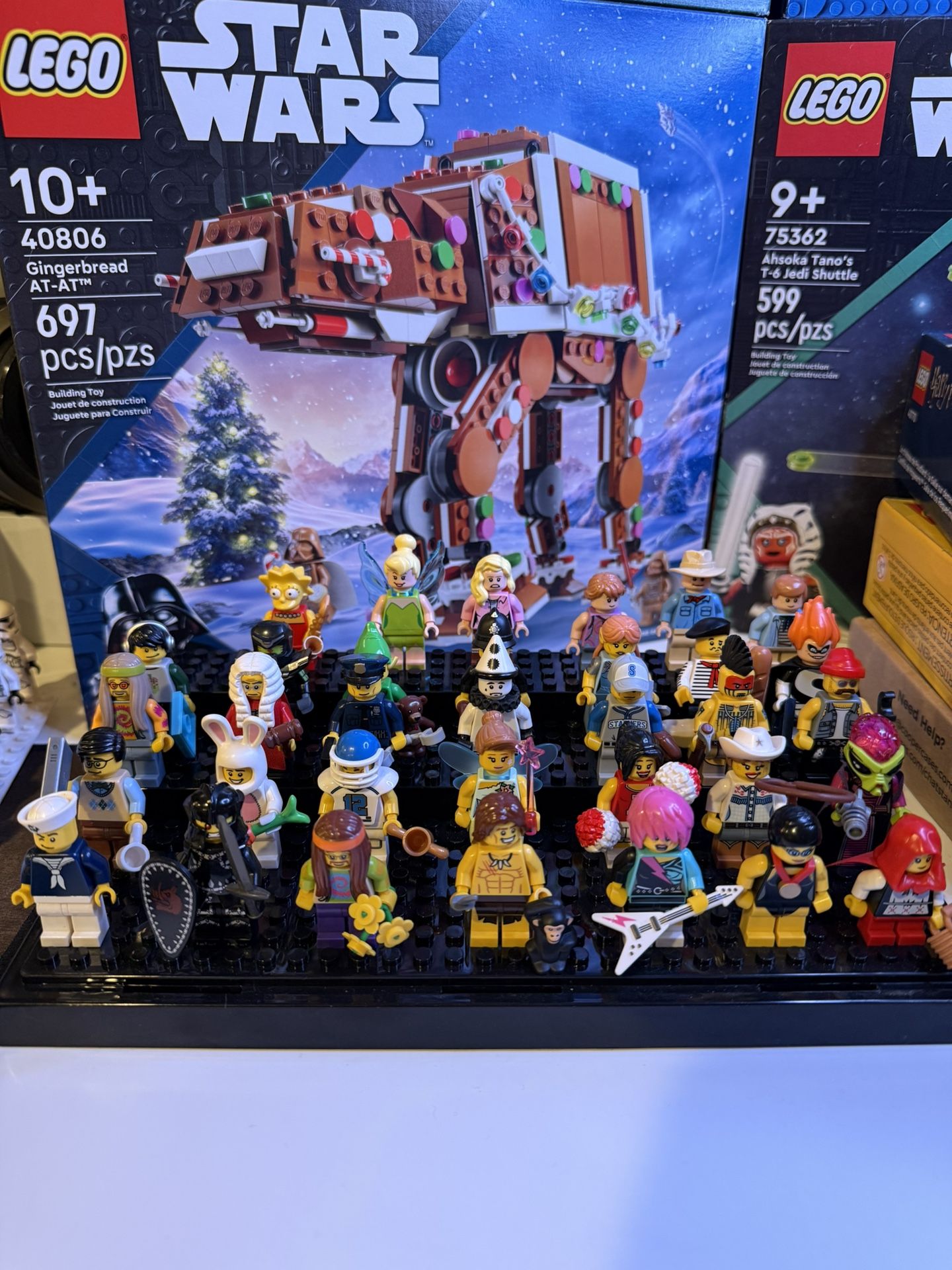 Lot of collectable mini figures