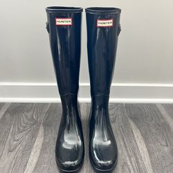 Hunter Women's Original Refined Tall Gloss Rain Boots